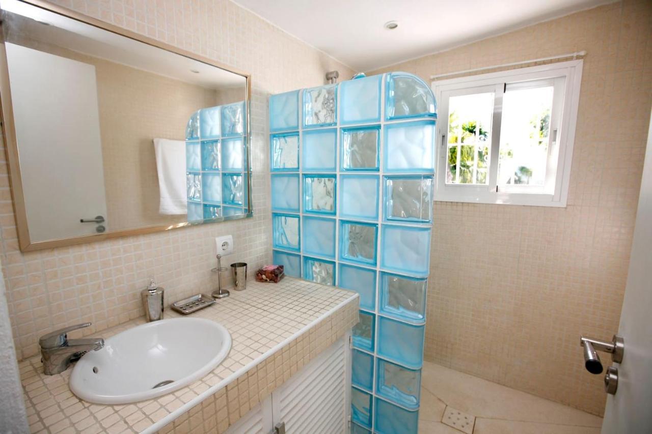 Exclusive Villa Las Palmeras Puerto Banus With Heated Private Swimming Pool, Marbella, Spain Exterior foto